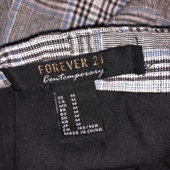 black and white dress - Picture 3 of 3